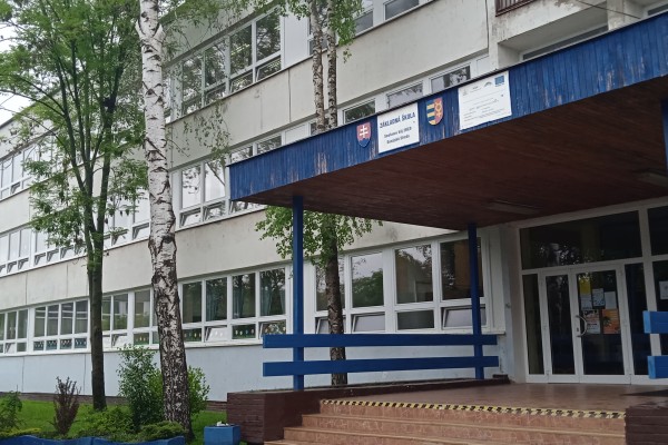 105. narodeniny ZŠ Smetanov háj DS
